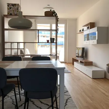 High 4 Apartment Graz